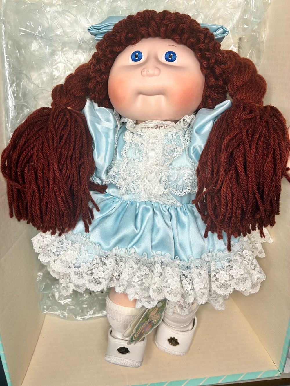 1985 Cabbage Patch Kids Porcelain Cori Lynne Doll COA Box
